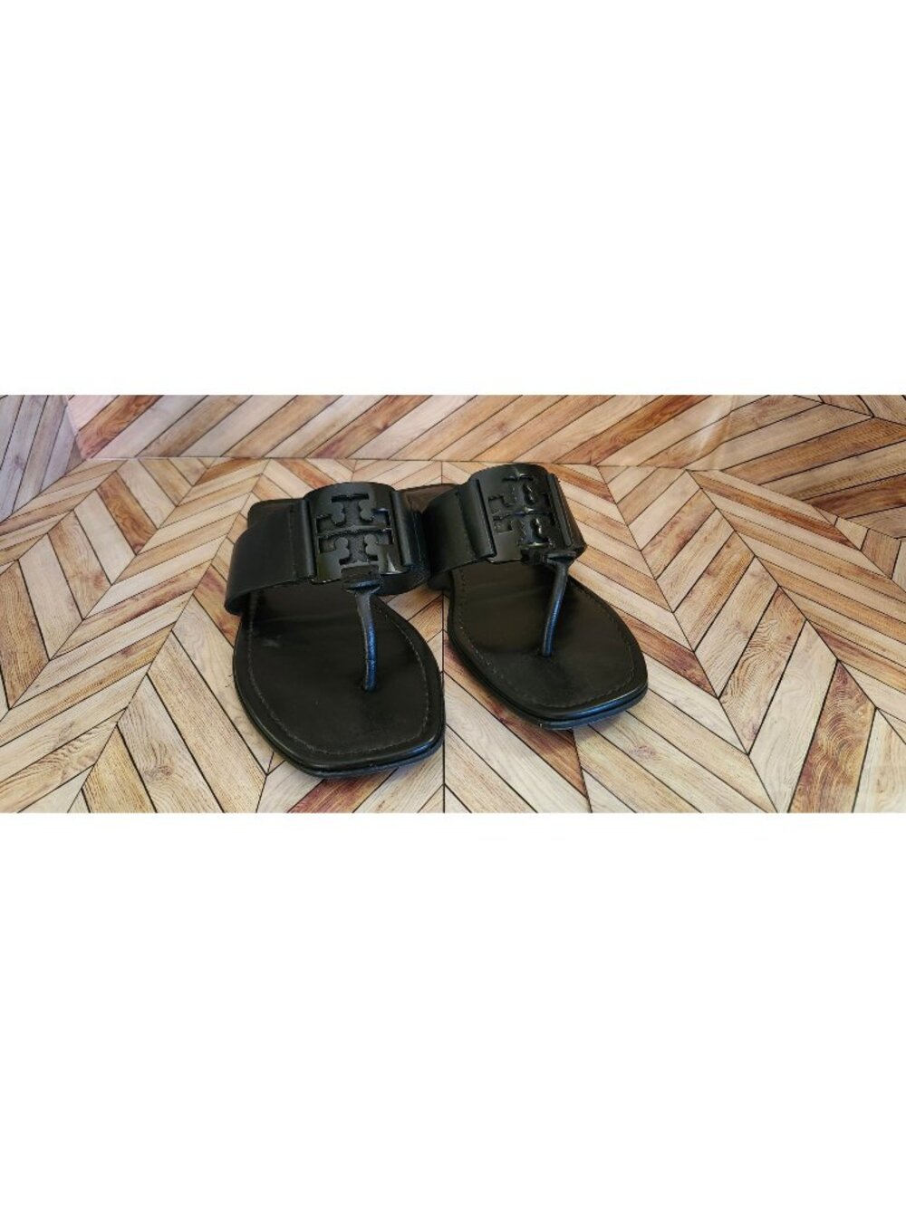Women Tory Burch Solid Black Leather Georgia Sandal Thong Flip Flop Size 8